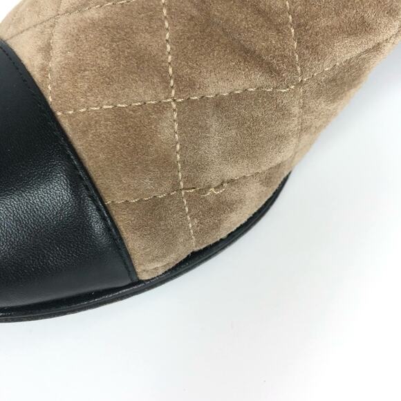 Chanel Quilted Foldover CC Clover Suede Cap Toe Pull On Boots 39 - Picture 8 of 11